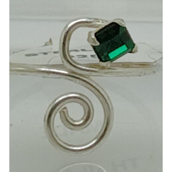 Sterling Silver Sexy Emerald Green Crystal Rhinestone Toe Ring - Adjustable Size - Picture 1 of 9